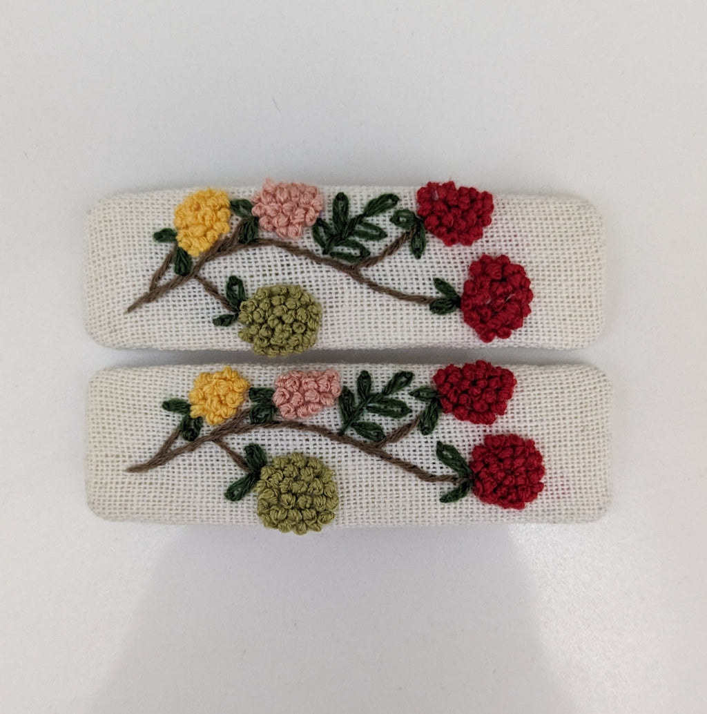 Embroidered Rectangle Snap Clips Red Flower