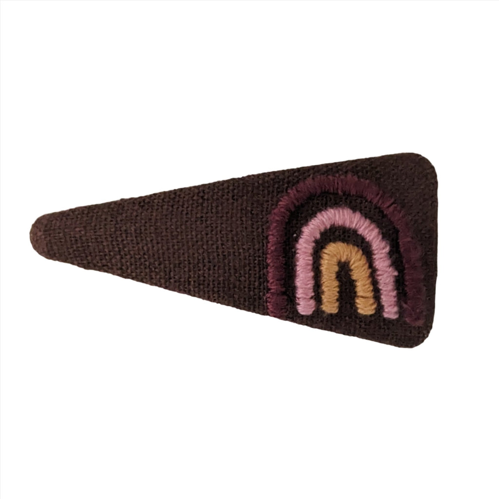 Triangle Embroidered Rainbow Snap Clip Brown