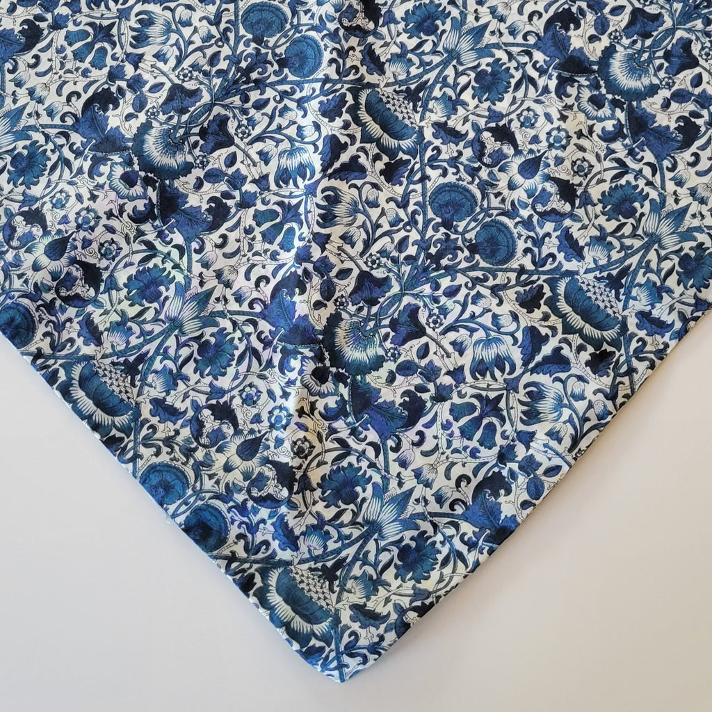 Triangle Cotton Scarf Lodden Blue