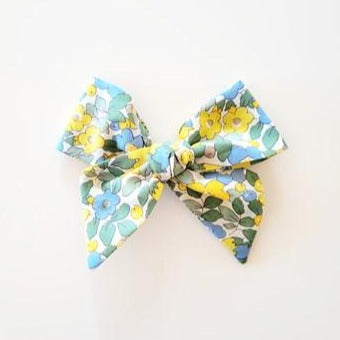 Girls Bow Clip Betsy Yellow