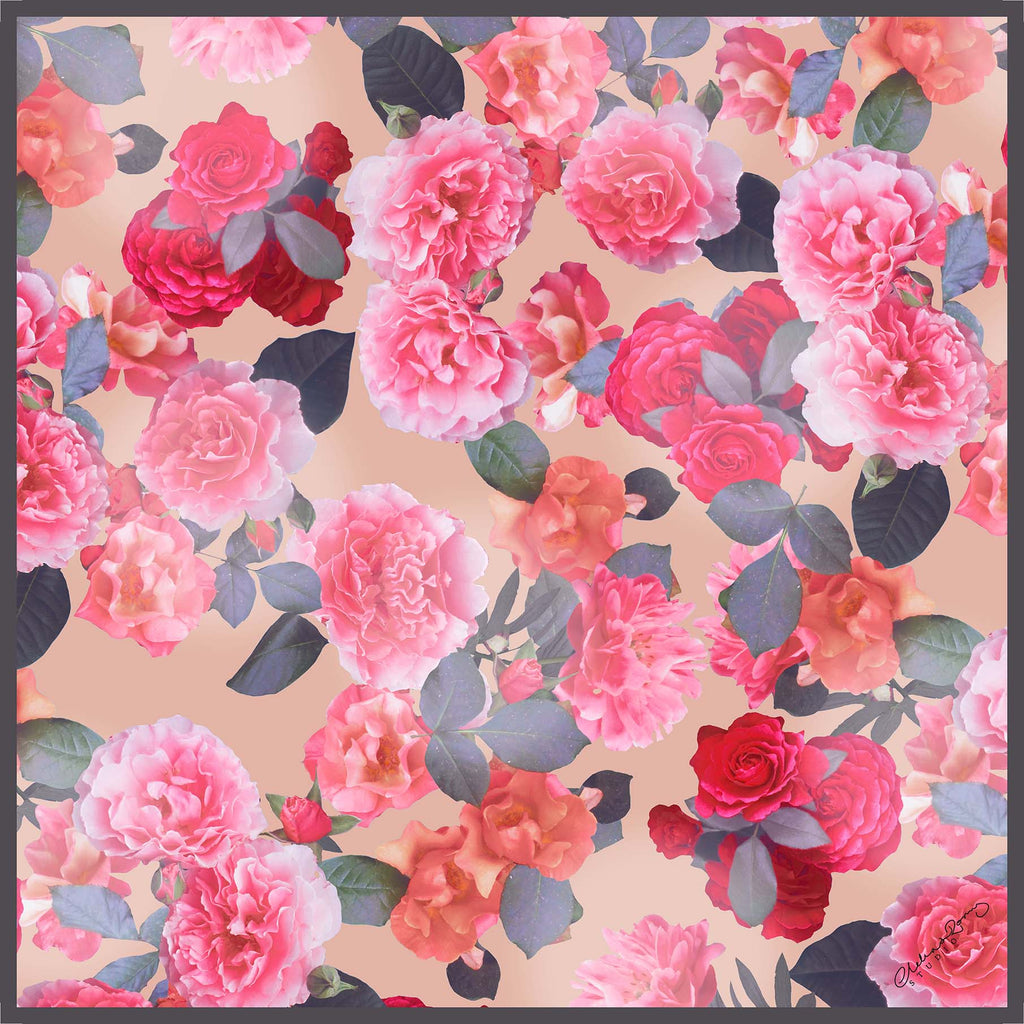 Clelia & Romy Studio Large pink roses on blush CM578-2 90cm